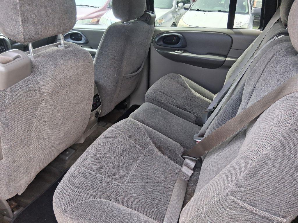 Chevrolet TrailBlazer  2004