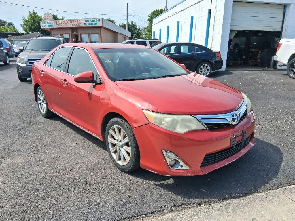 Toyota Camry  2012