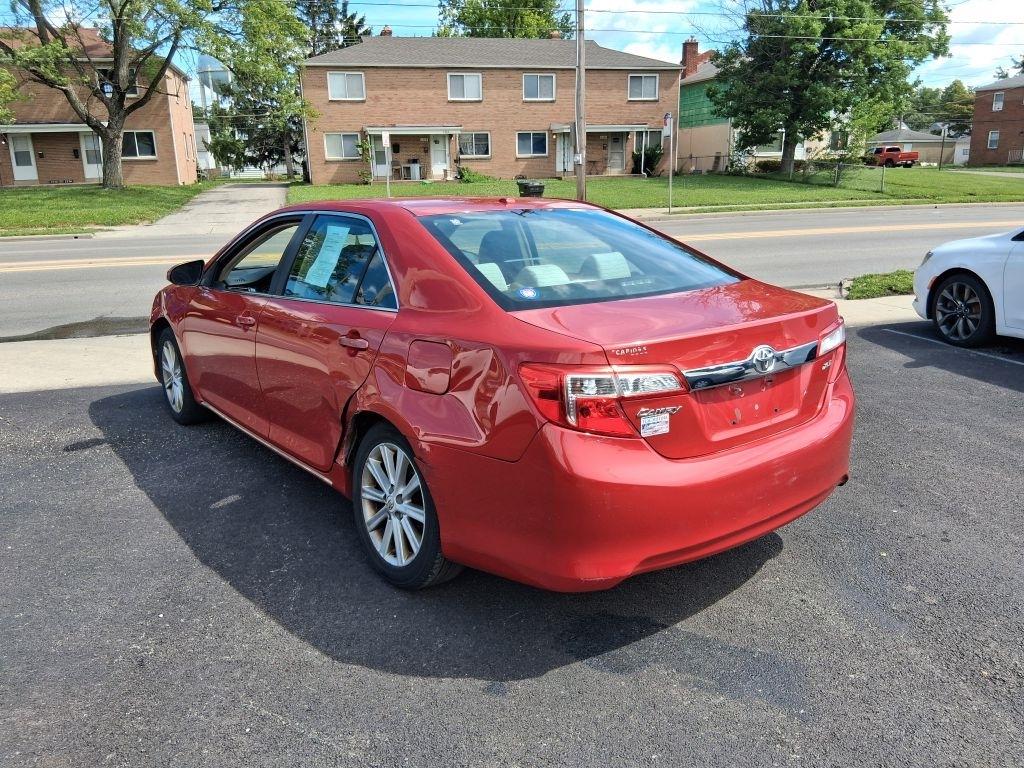 Toyota Camry  2012