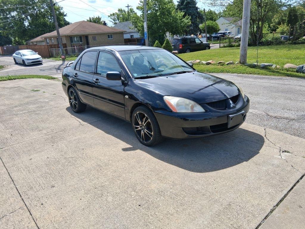 Mitsubishi Lancer  2004