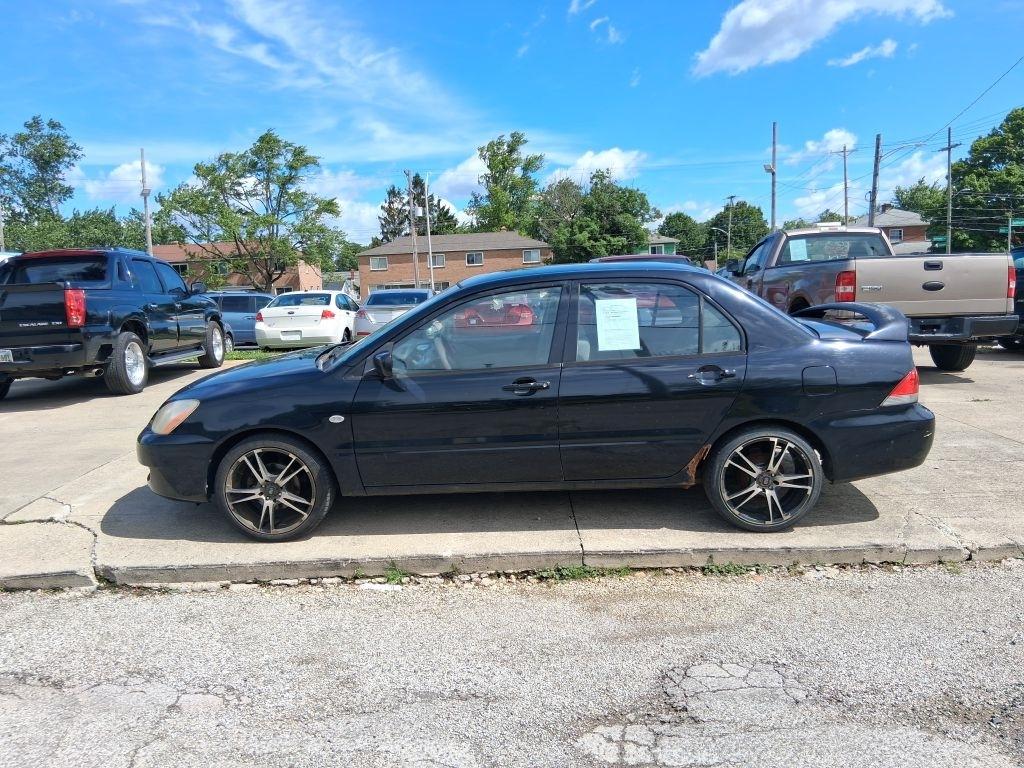 Mitsubishi Lancer  2004