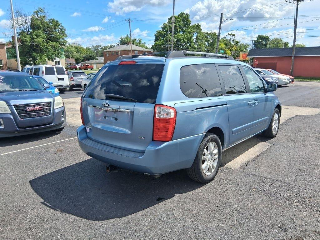 Kia Sedona  2007