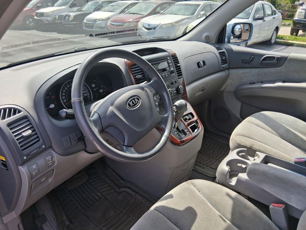 Kia Sedona  2007