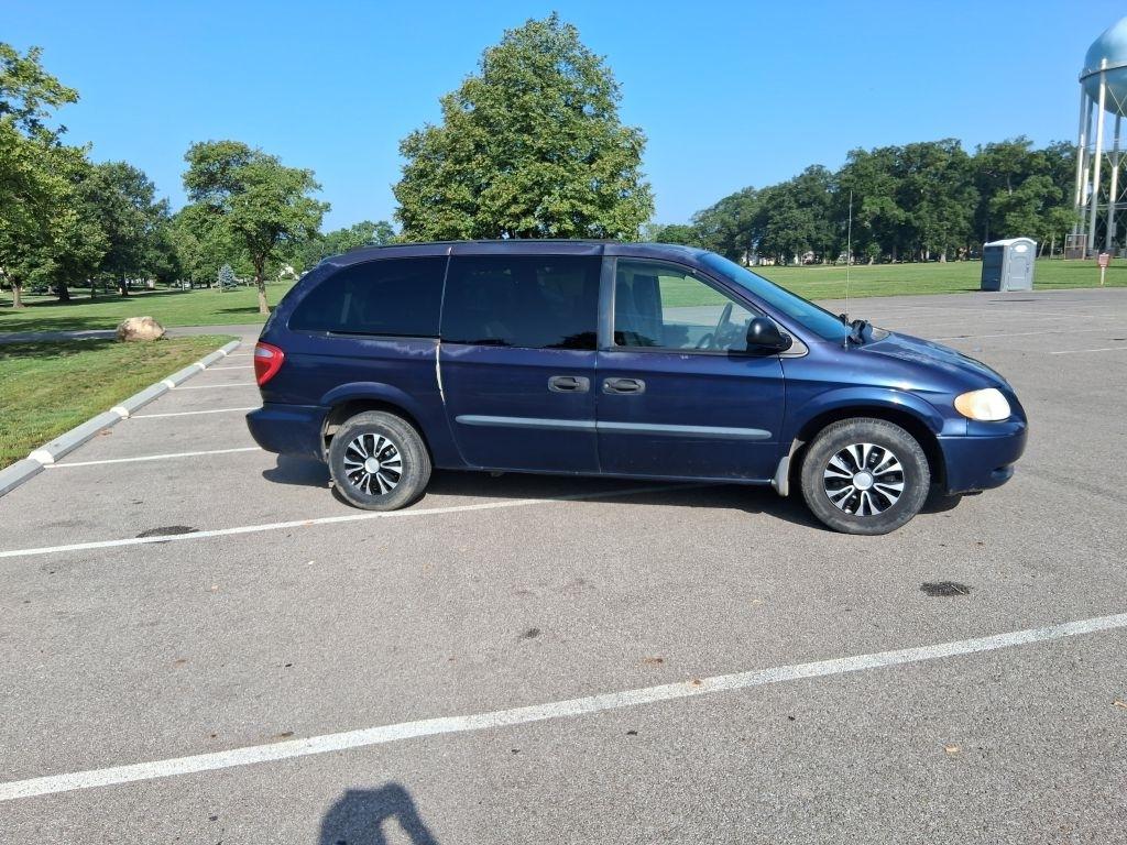 Dodge Grand Caravan  2004