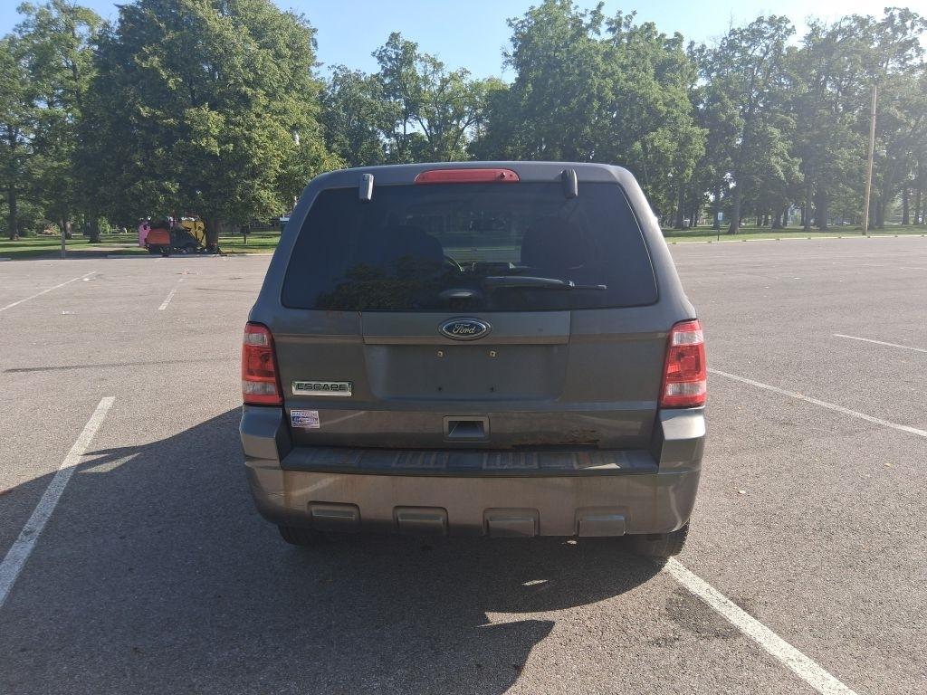 Ford Escape  2012
