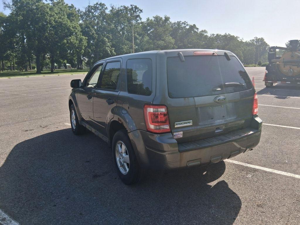 Ford Escape  2012