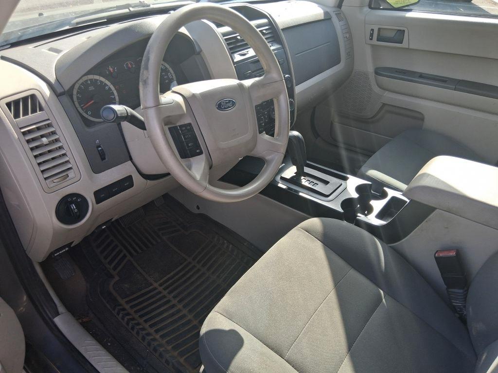 Ford Escape  2012