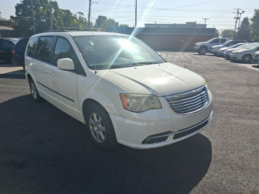Chrysler Town & Country  2012