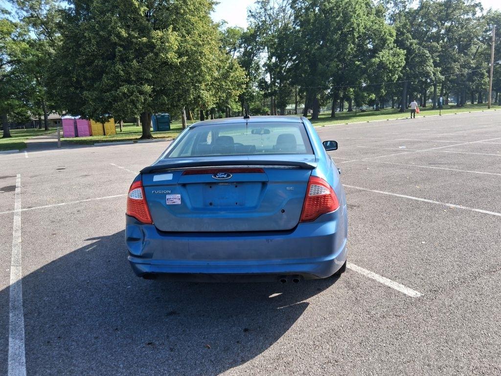 Ford Fusion  2010