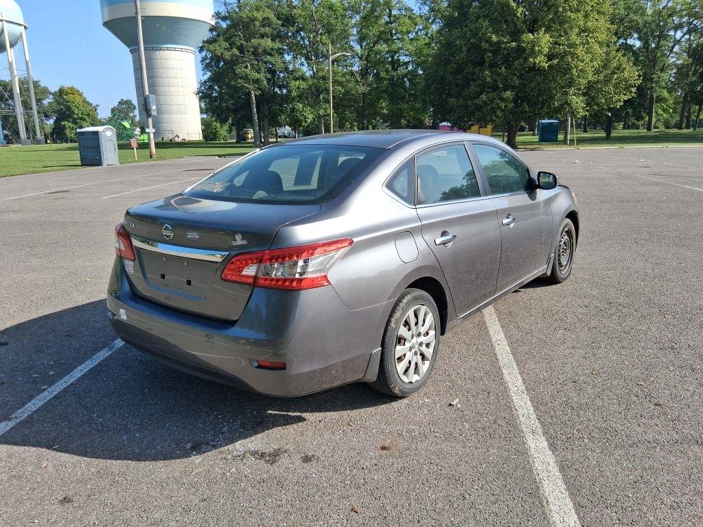 Nissan Sentra  2015