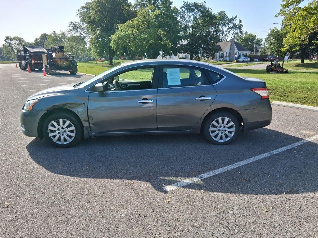 Nissan Sentra  2015
