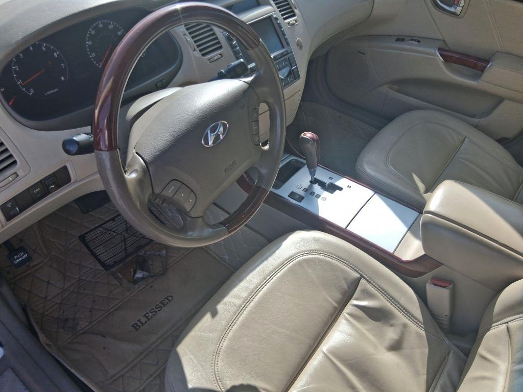 Hyundai Azera  2008