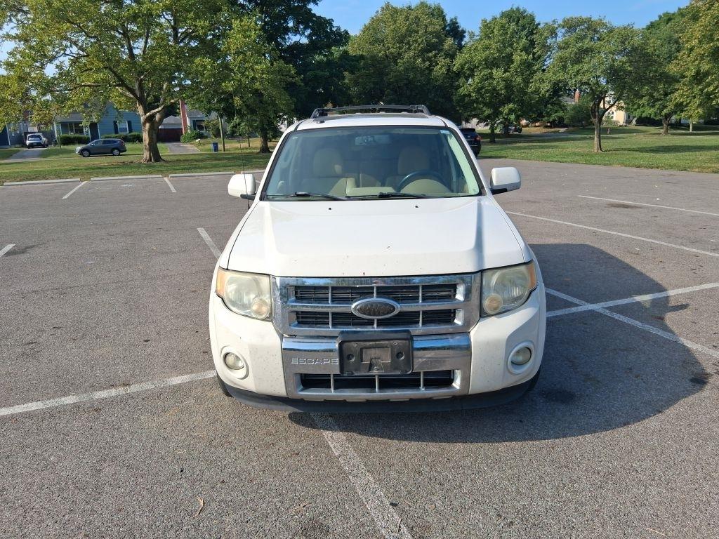 Ford Escape  2010