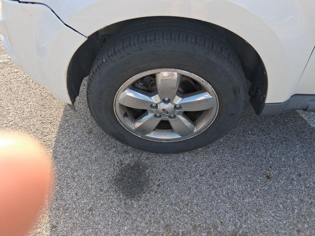 Ford Escape  2010