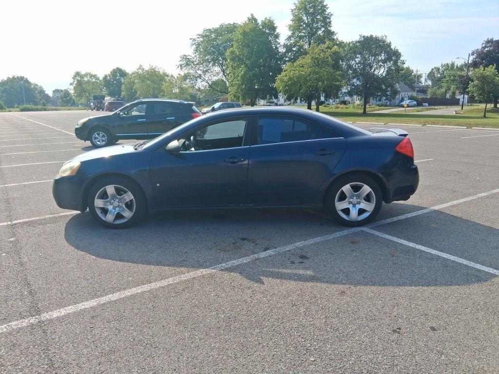 Pontiac G6  2009