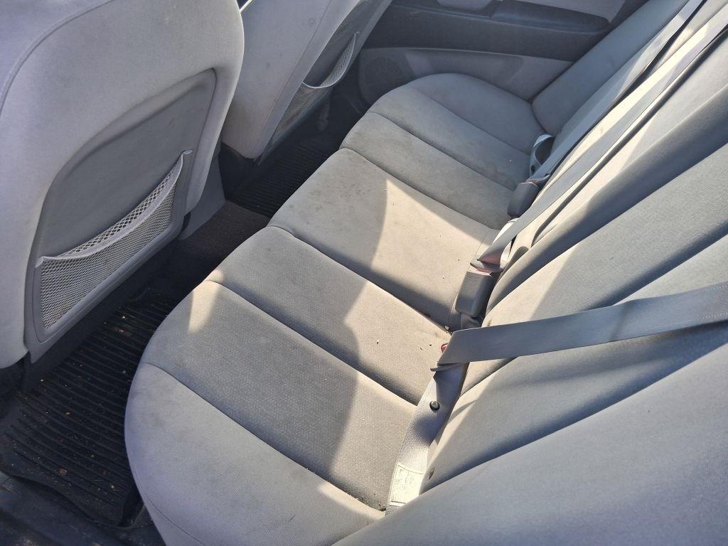 Hyundai Elantra  2010