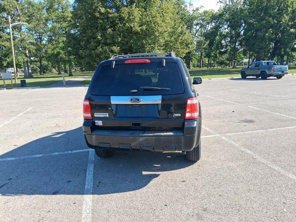 Ford Escape  2011