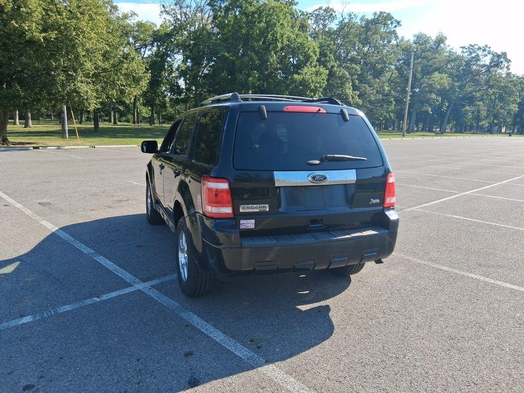 Ford Escape  2011