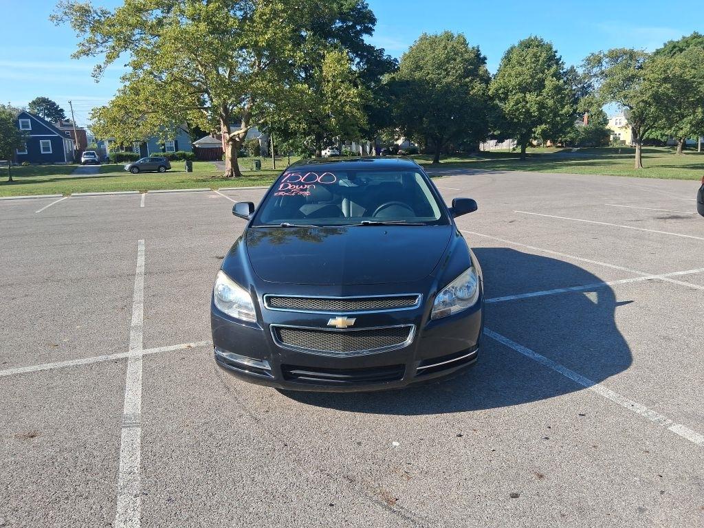 Chevrolet Malibu  2011