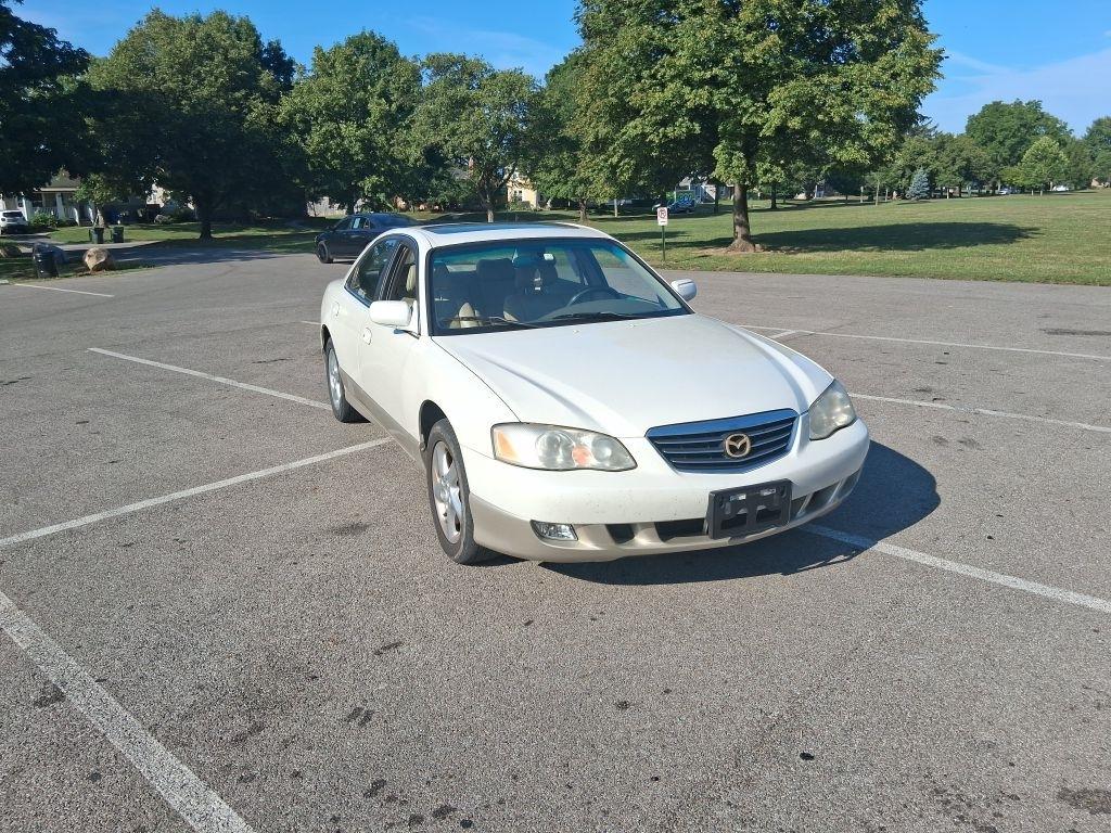 Mazda Millenia  2001