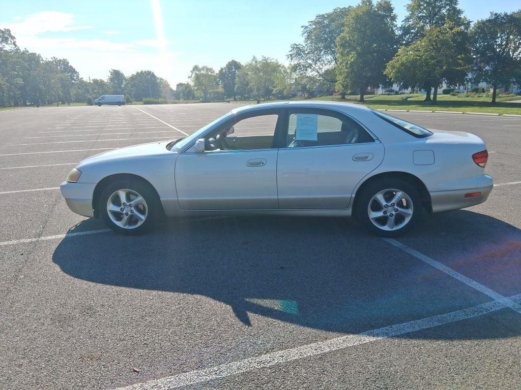 Mazda Millenia  2001