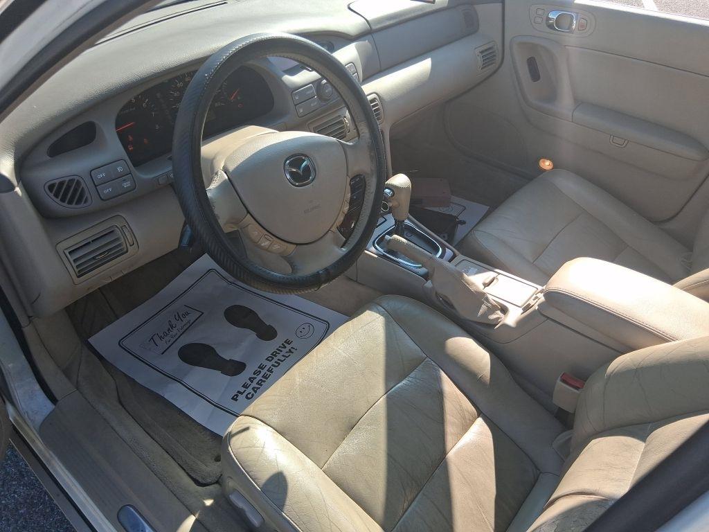 Mazda Millenia  2001
