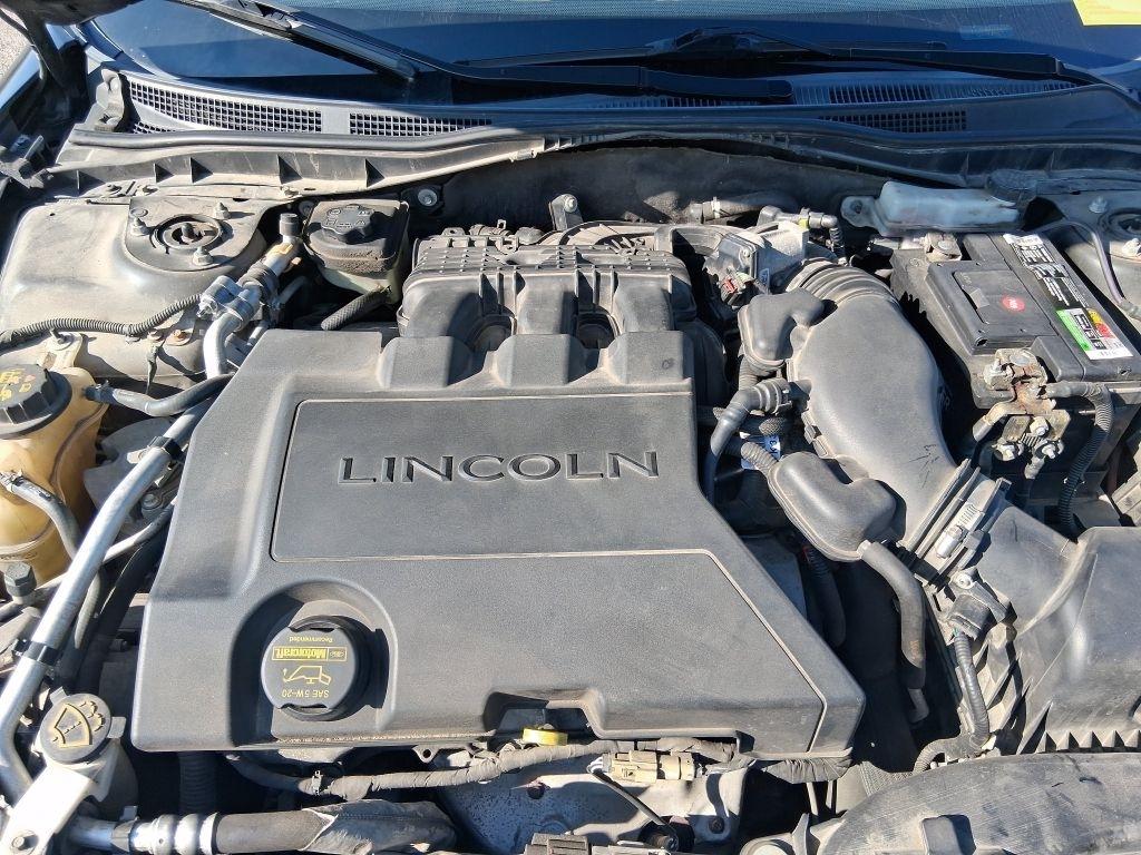 Lincoln MKZ  2011