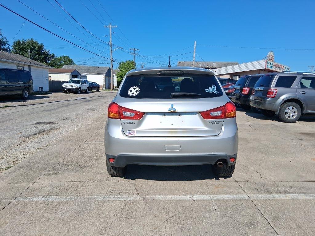 Mitsubishi Outlander Sport  2014