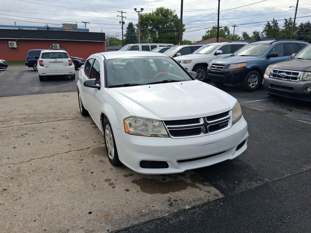 Dodge Avenger  2011