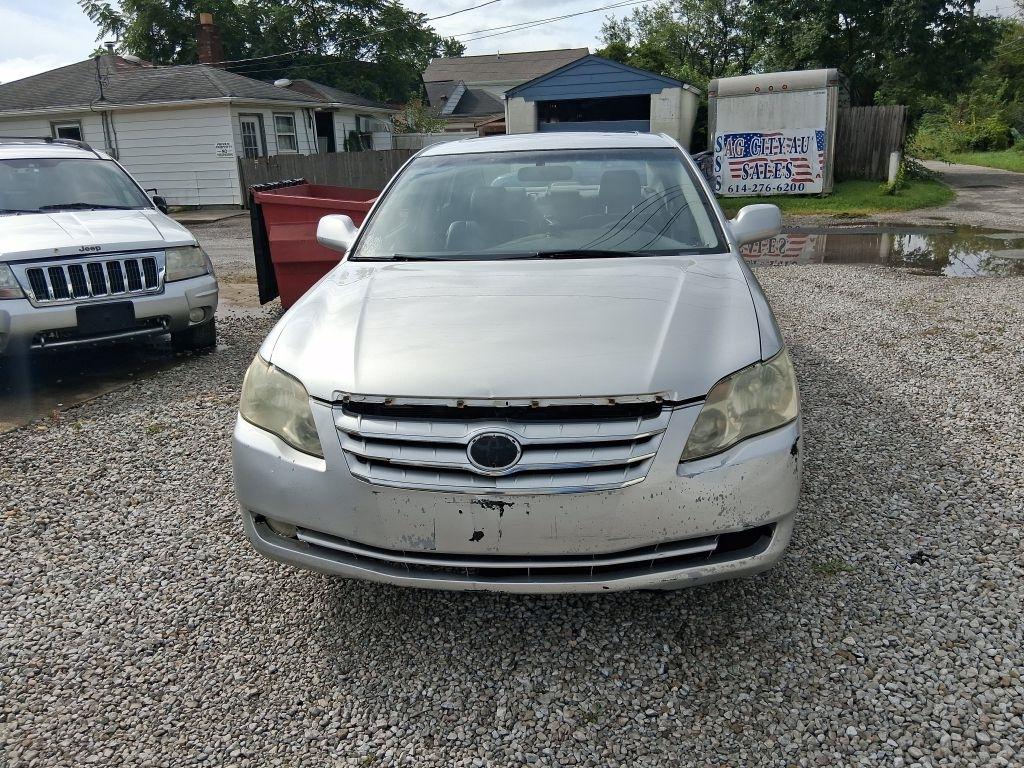 Toyota Avalon  2006