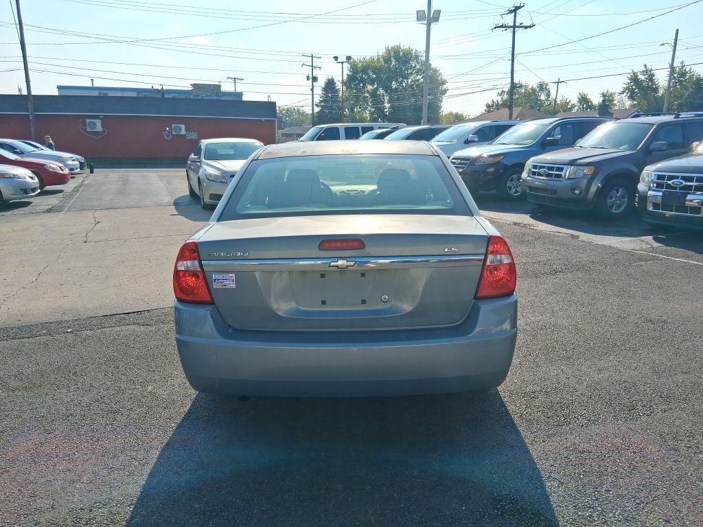 Chevrolet Malibu  2007