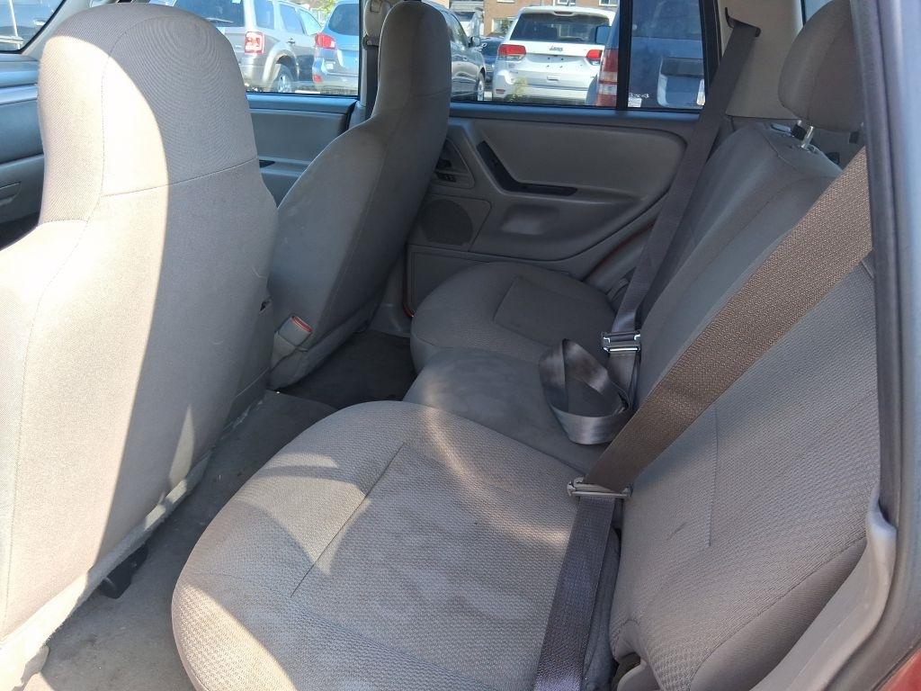 Jeep Grand Cherokee  2004