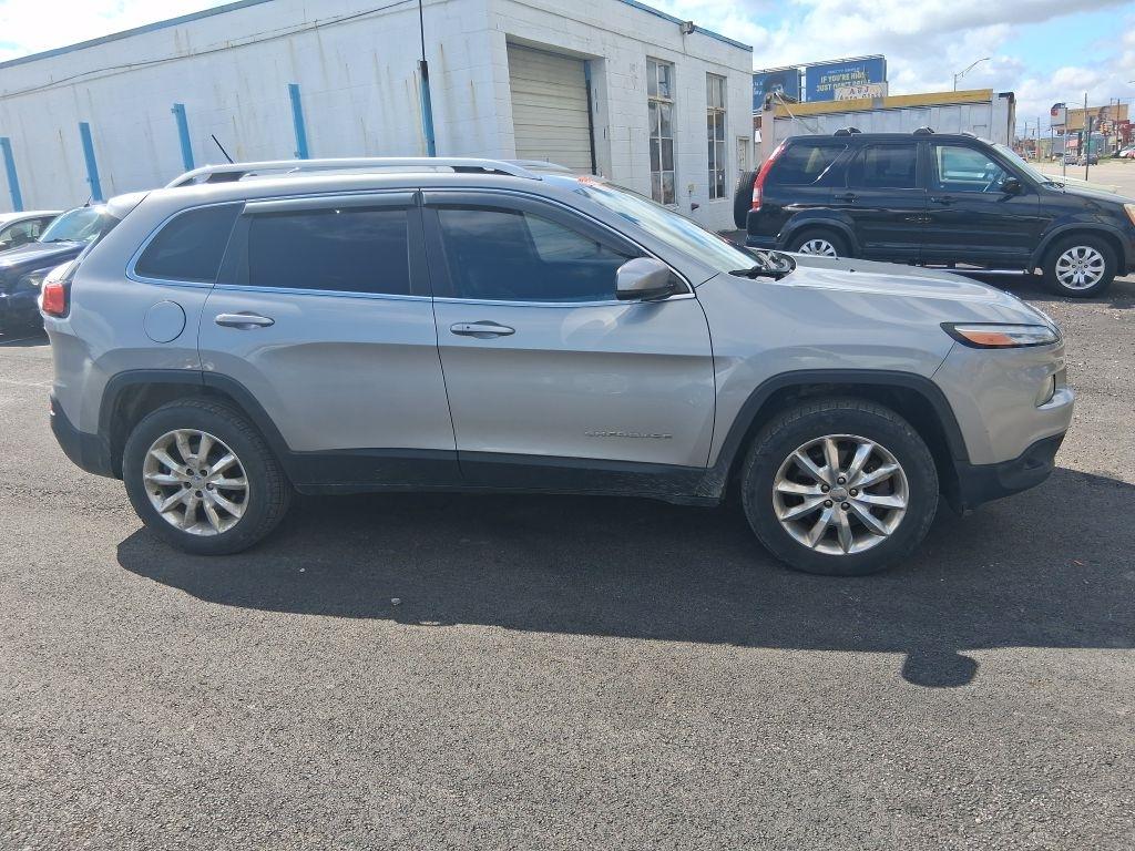 Jeep Cherokee  2016