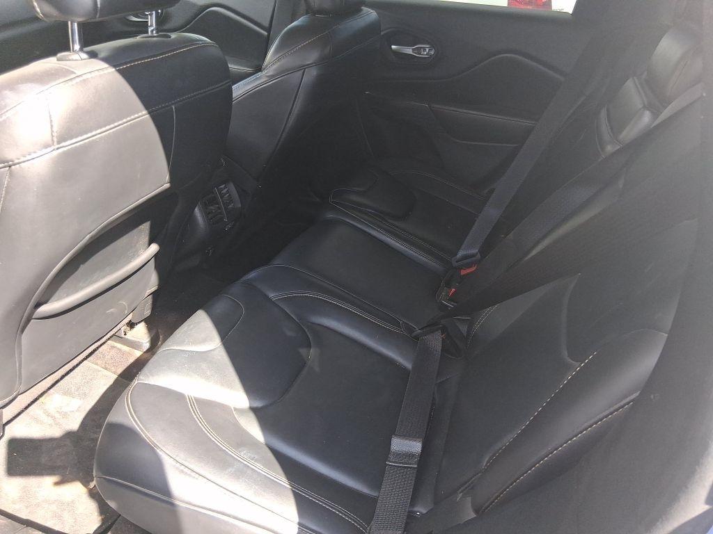 Jeep Cherokee  2016