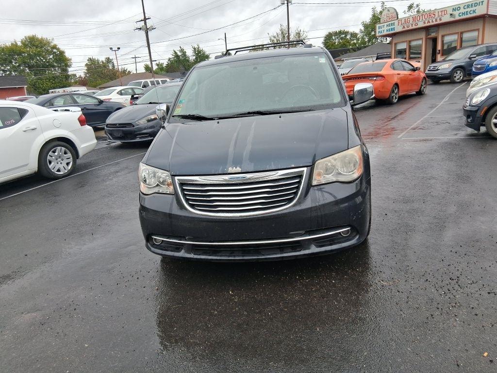 Chrysler Town & Country  2014