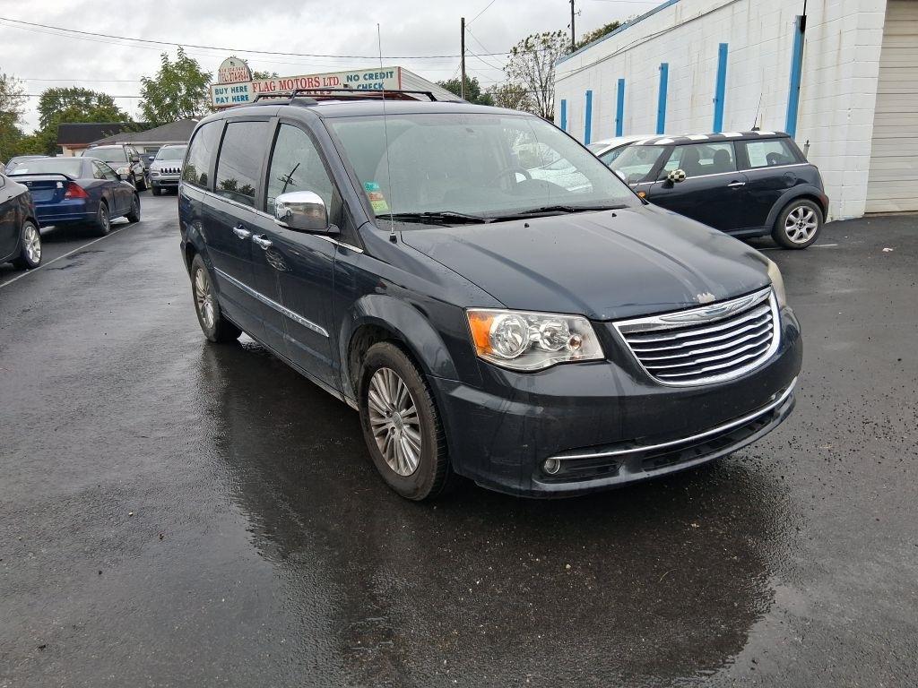 Chrysler Town & Country  2014