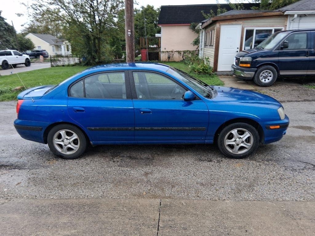 Hyundai Elantra  2005
