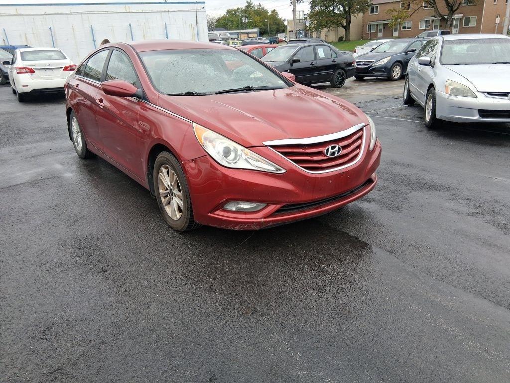 Hyundai Sonata  2013