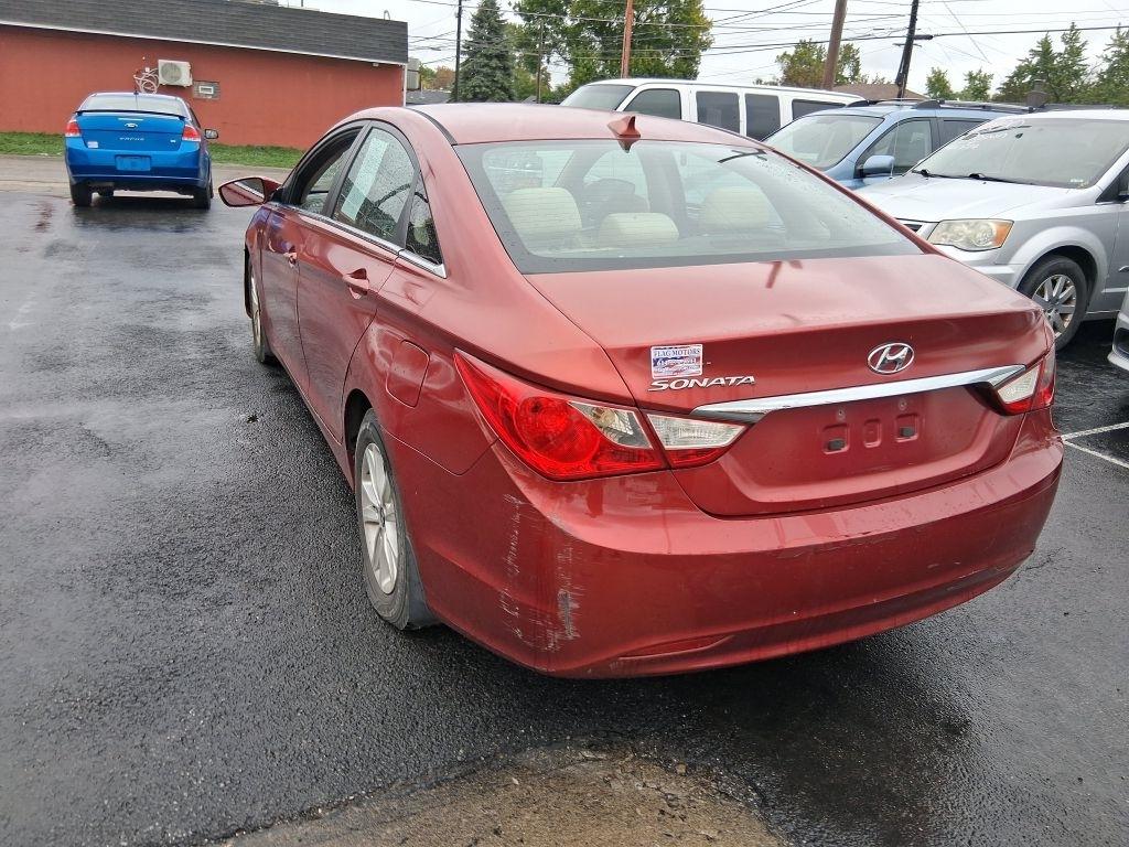 Hyundai Sonata  2013