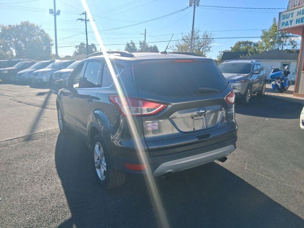 Ford Escape  2015