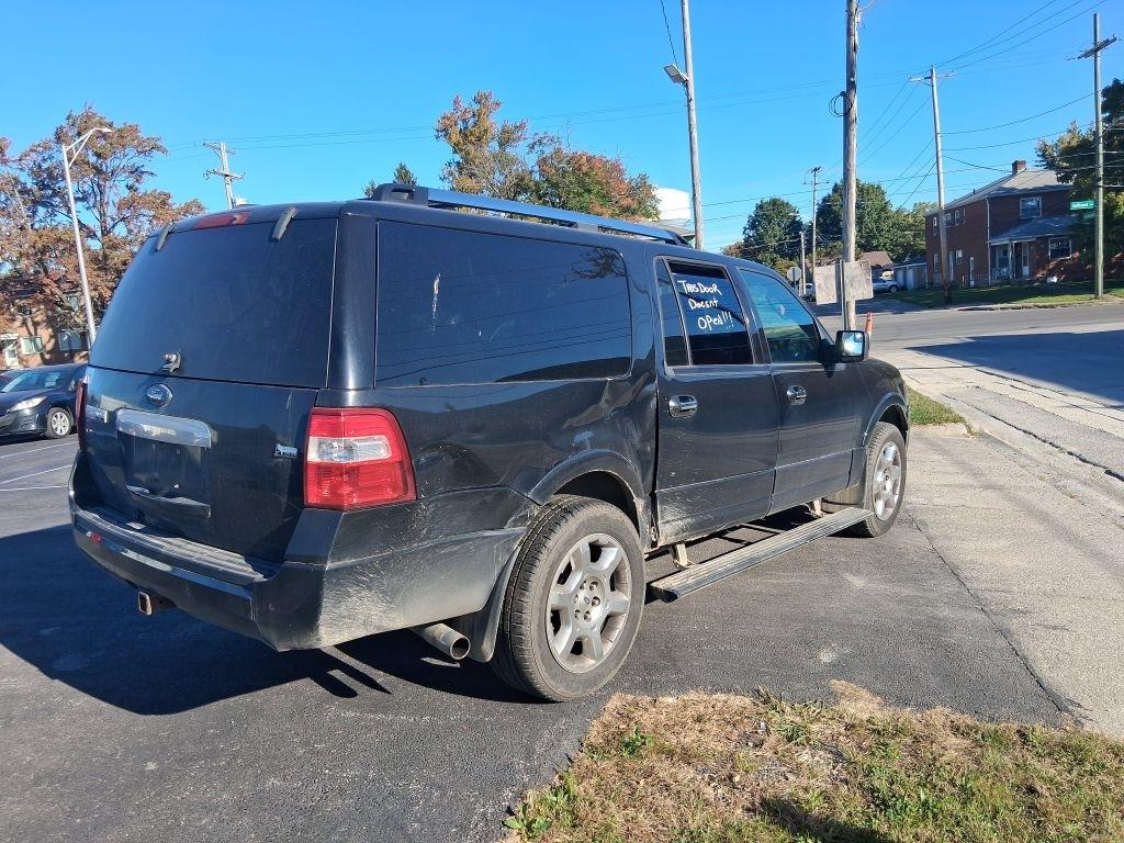 Ford Expedition  2013
