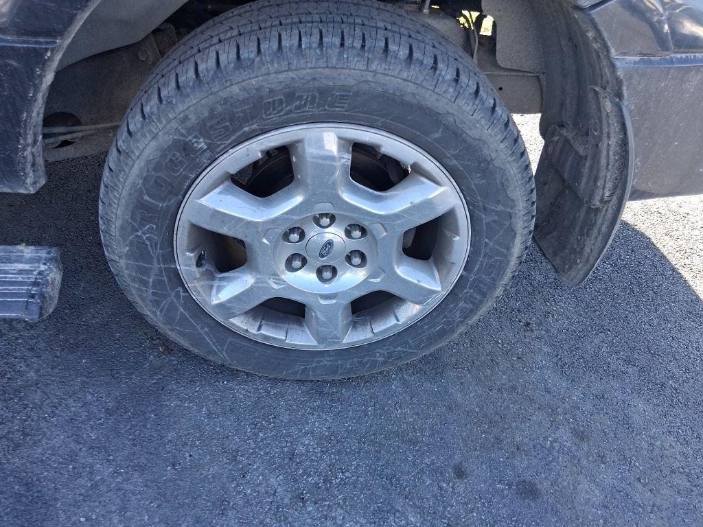 Ford Expedition  2013