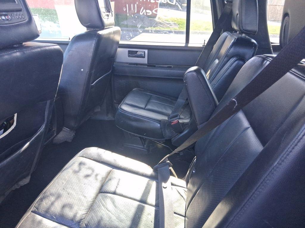 Ford Expedition  2013