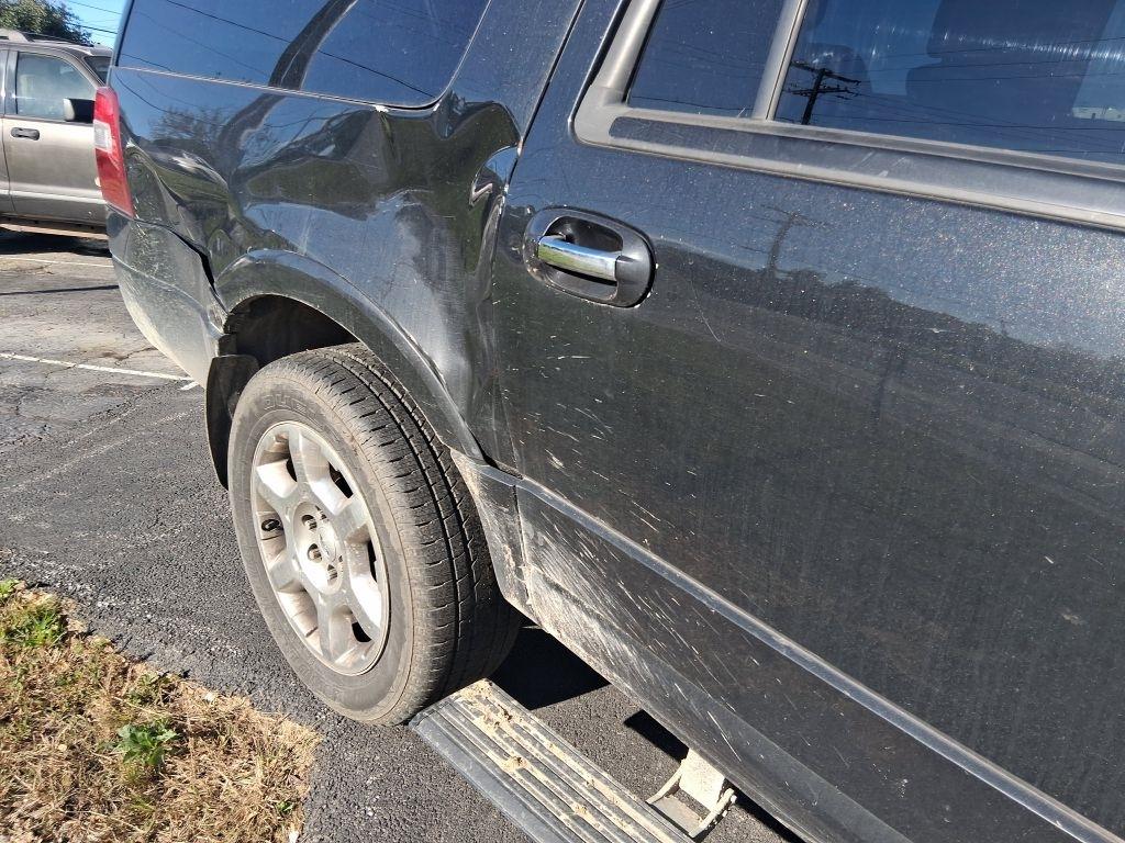 Ford Expedition  2013