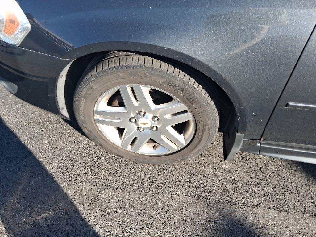 Chevrolet Impala  2011