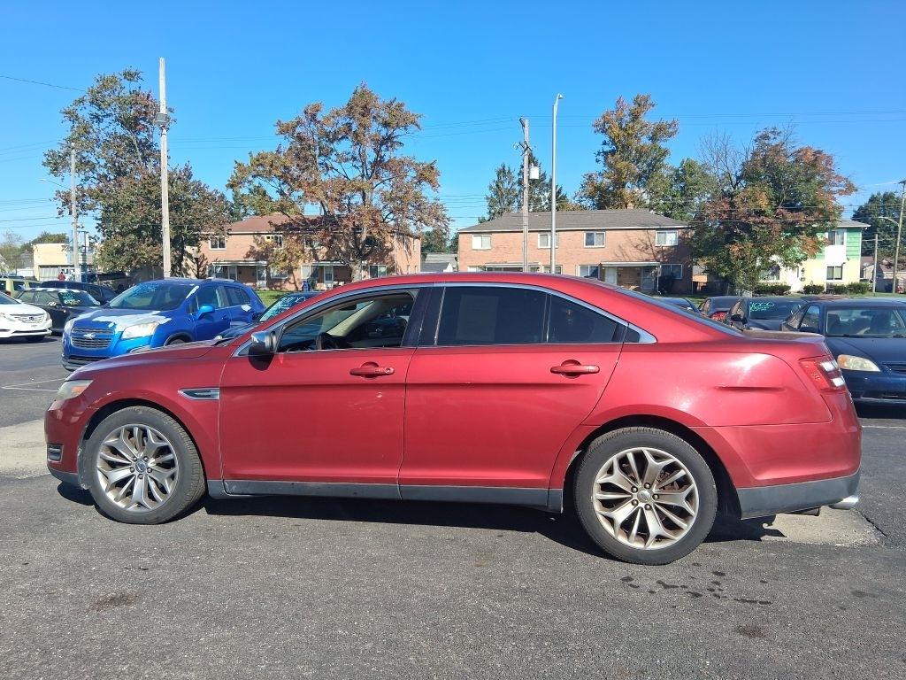 Ford Taurus  2013