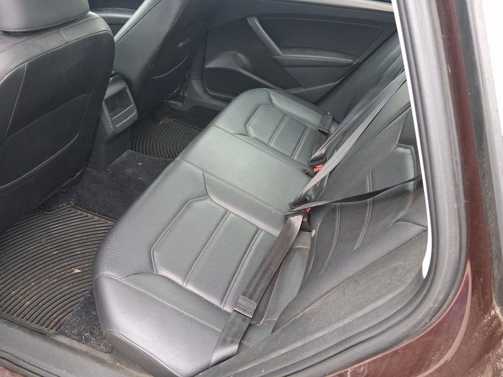 Volkswagen Passat  2014