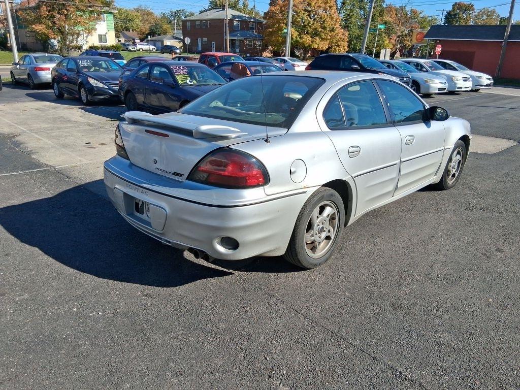 Pontiac Grand Am  2002