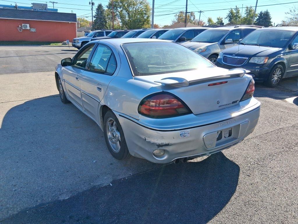 Pontiac Grand Am  2002