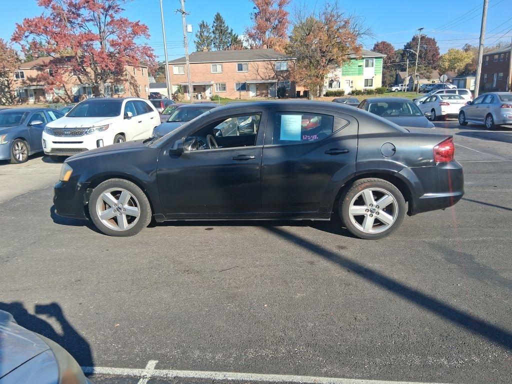 Dodge Avenger  2013